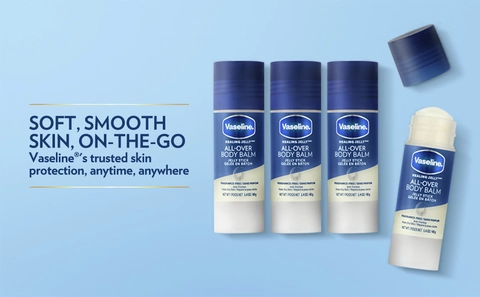 A high-quality 4K product display of Vaseline Healing Jelly Fragrance Free sticks showing the smooth texture and "Soft, Smooth Skin On-the-Go" branding.
